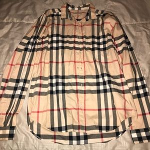 Men’s Burberry shirt